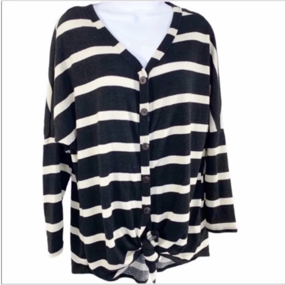 12 PM BY MON AMI striped button down tunic top  M - Picture 3 of 8